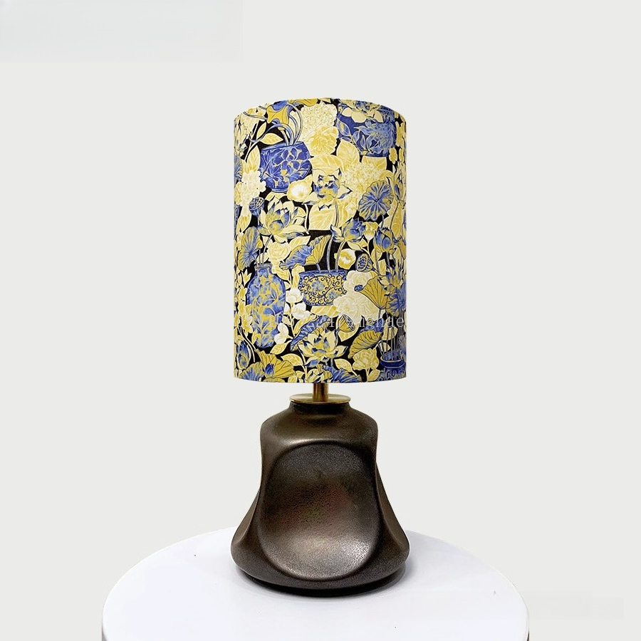 Gilded Liberty Fabric Table La – Century Textile & Sewing Supply Saskatoon Sk Bewertung und Preis