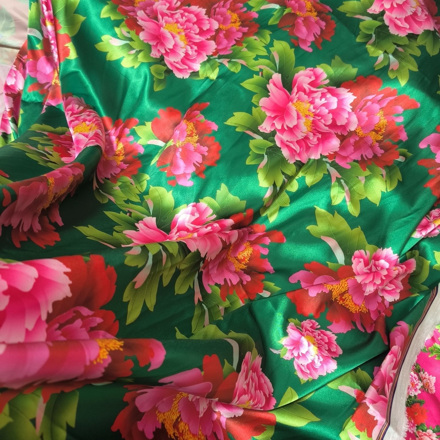 Satin Fabric Cloth without Ove – Sewing Textiles Bewertung und Preis